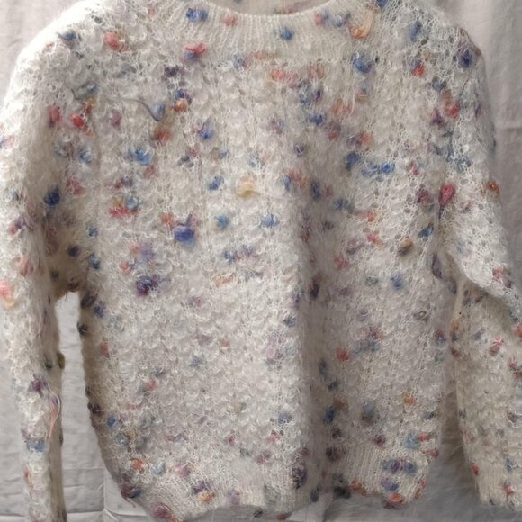 Hand knit wool sweater - Picture 1 of 2